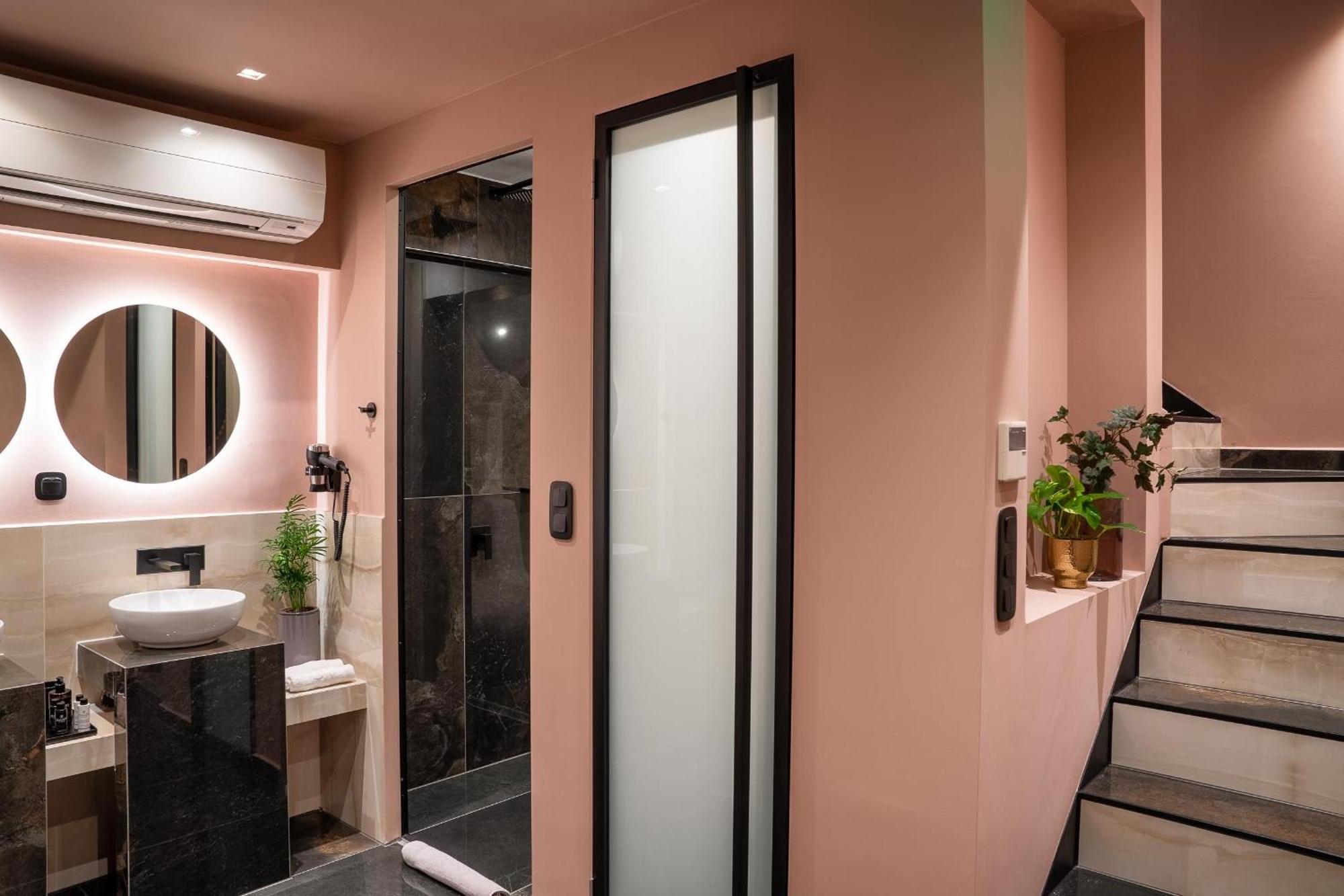 Olympus Terra Boutique Hotel Лариса Стая снимка